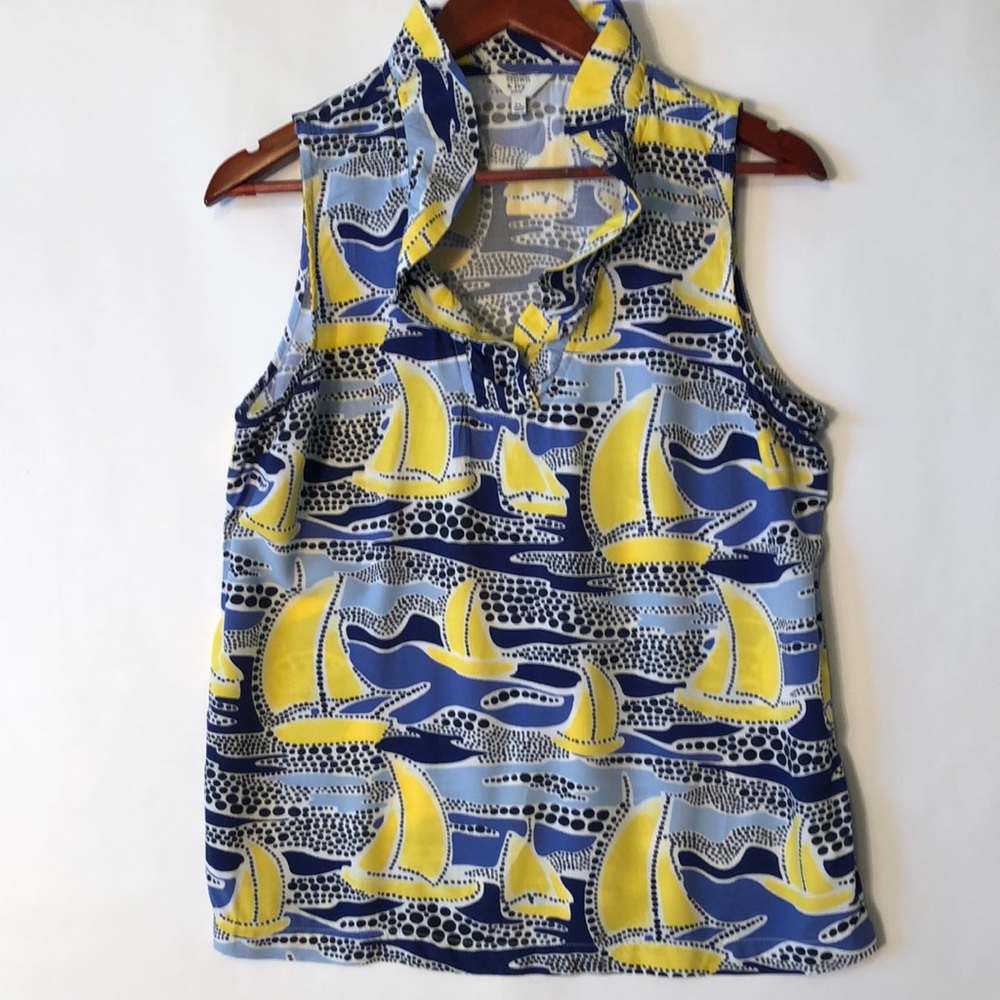 Crown and Ivy Ruffle neck tank szPL